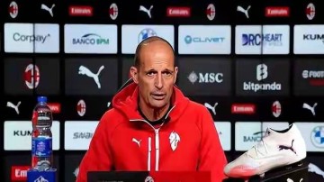 3000万锁定谢什科前队友？曼联捡漏德甲传中王，左路荒终要破局？