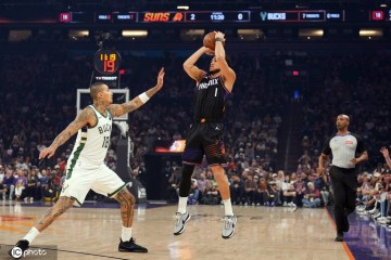 罗林斯26+10库兹马20分 格林空砍24分雄鹿送太阳5连败