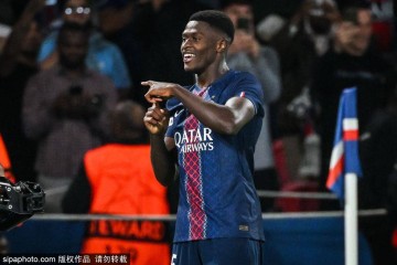 登贝莱荣膺金球奖:法甲新星如何在巴黎圣日耳曼绽放光芒?