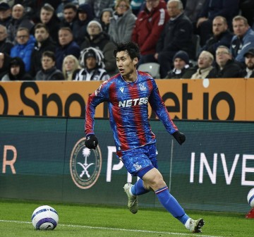 29岁日本国脚镰田大地：从意甲沉寂到英超重生