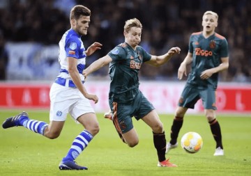 12月7日周日，西甲第15轮焦点战：埃尔切vs赫罗纳-保级关键战谁能抢占先机？